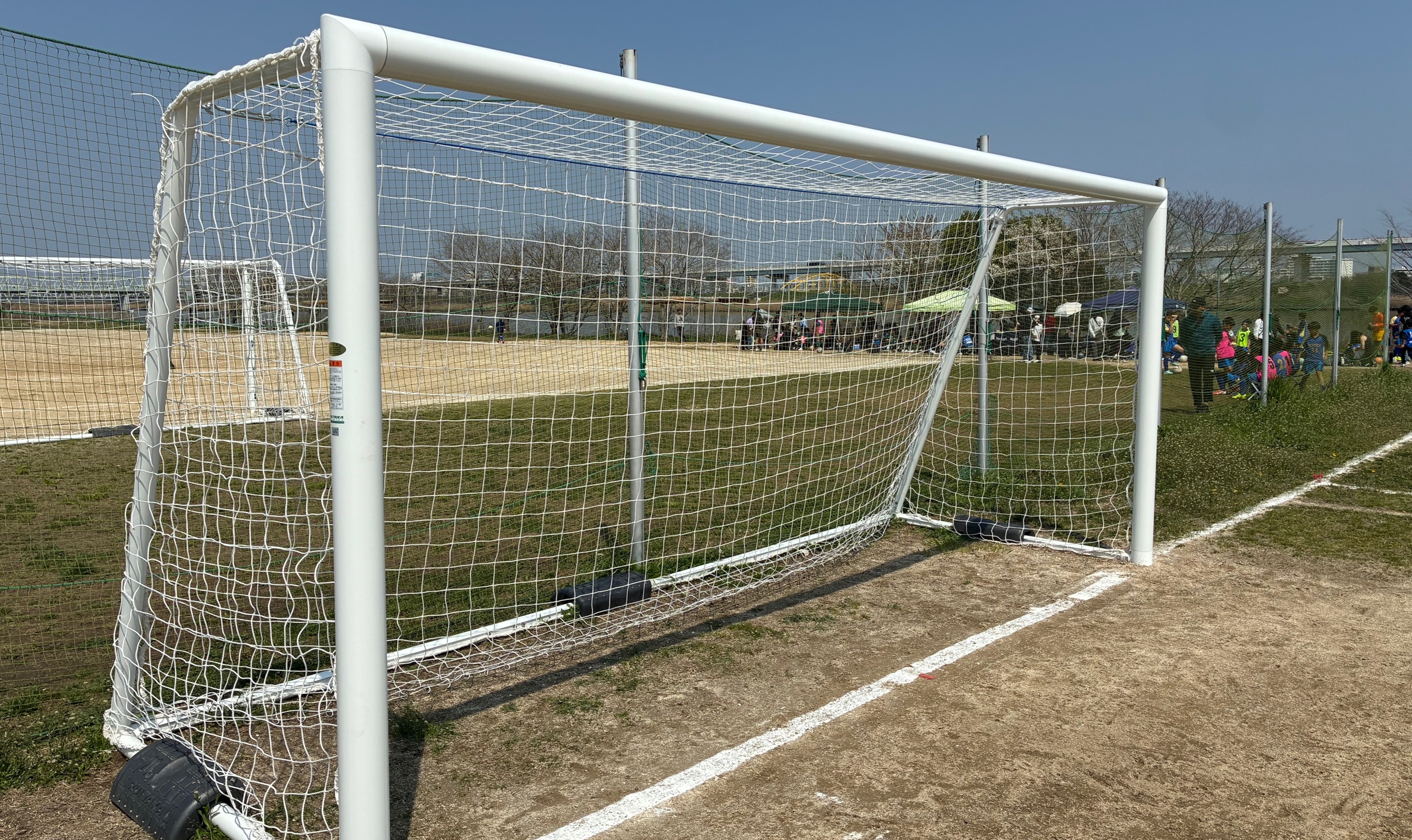 少年サッカー場ゴールの交換